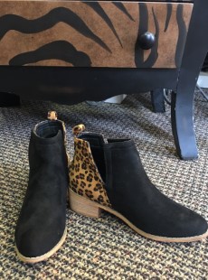 boutique by corkys leopard
